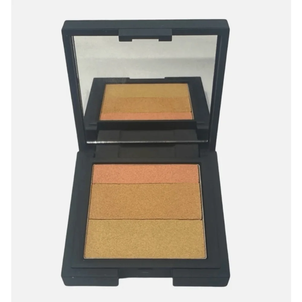 Laura Geller Correct-N-Conceal Custom Coverage Trio Medium 0.12 oz / 3.4g Face